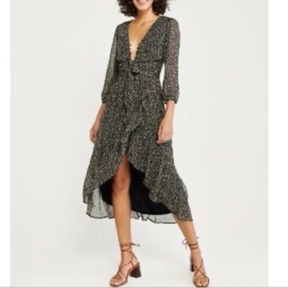 ruffle hem midi dress abercrombie Abercrombie &‎ Fitch Ruffle Hem Floral Midi Dress